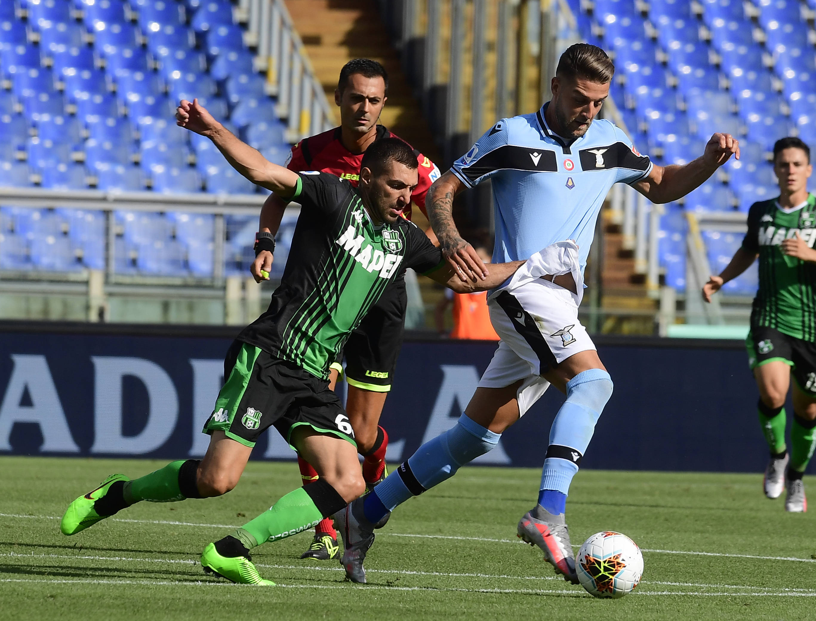 关于今晚意甲焦点战，拉齐奥主帅复盘，引发热议，控场能力受关注的信息-九游体育官方网站