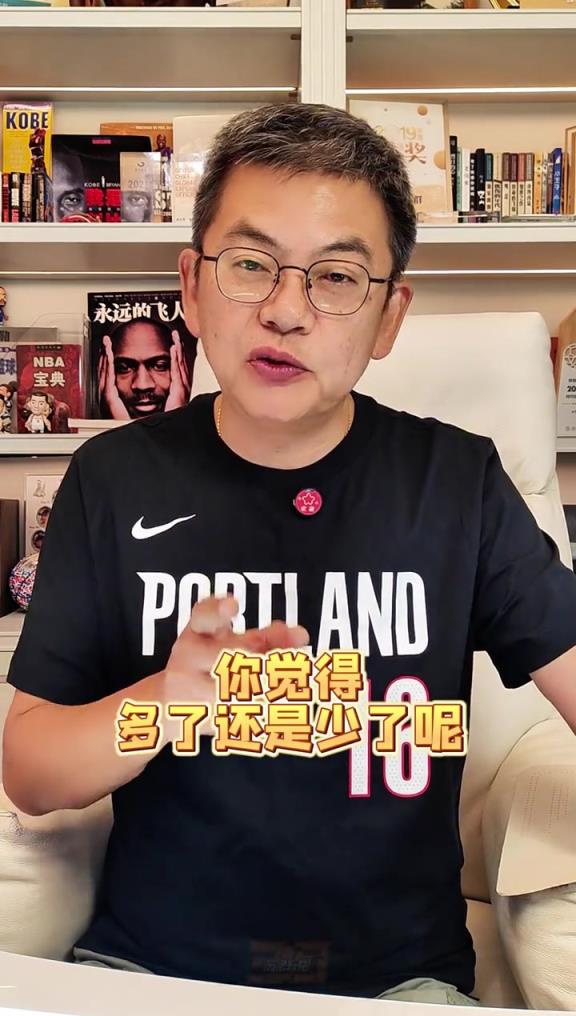 足总杯清晨走向成谜,上海久事内部沟通,球迷炸锅,球探报告显示潜力(赤足者街拍挑鞋) 足总杯清晨走向成谜,上海久事内部沟通,球迷炸锅,球探报告显示潜力(赤足者街拍挑鞋)